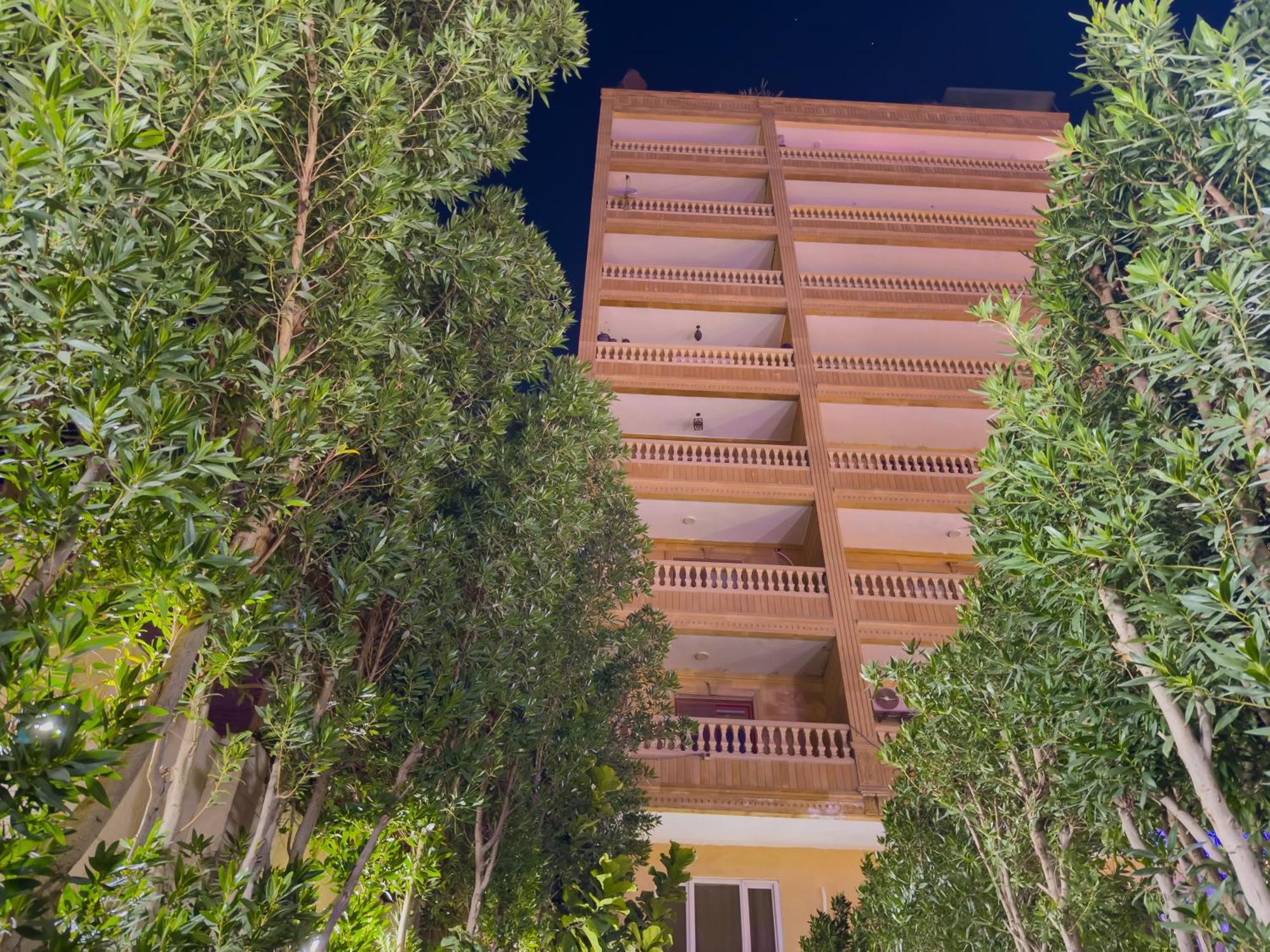 Royal Crown Hotel Giza Pyramids View Kafret el-Gabal Buitenkant foto