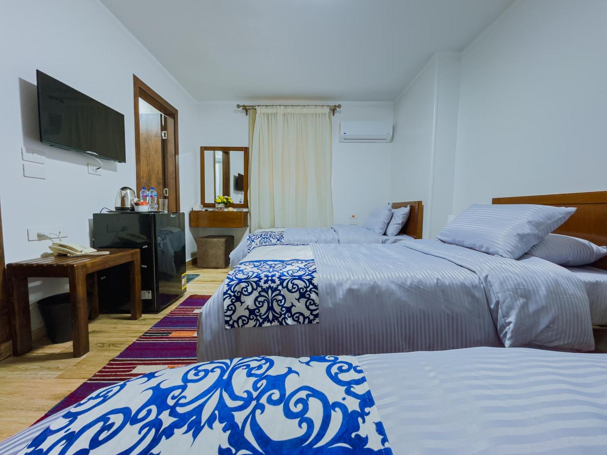 Royal Crown Hotel Giza Pyramids View Kafret el-Gabal Kamer foto