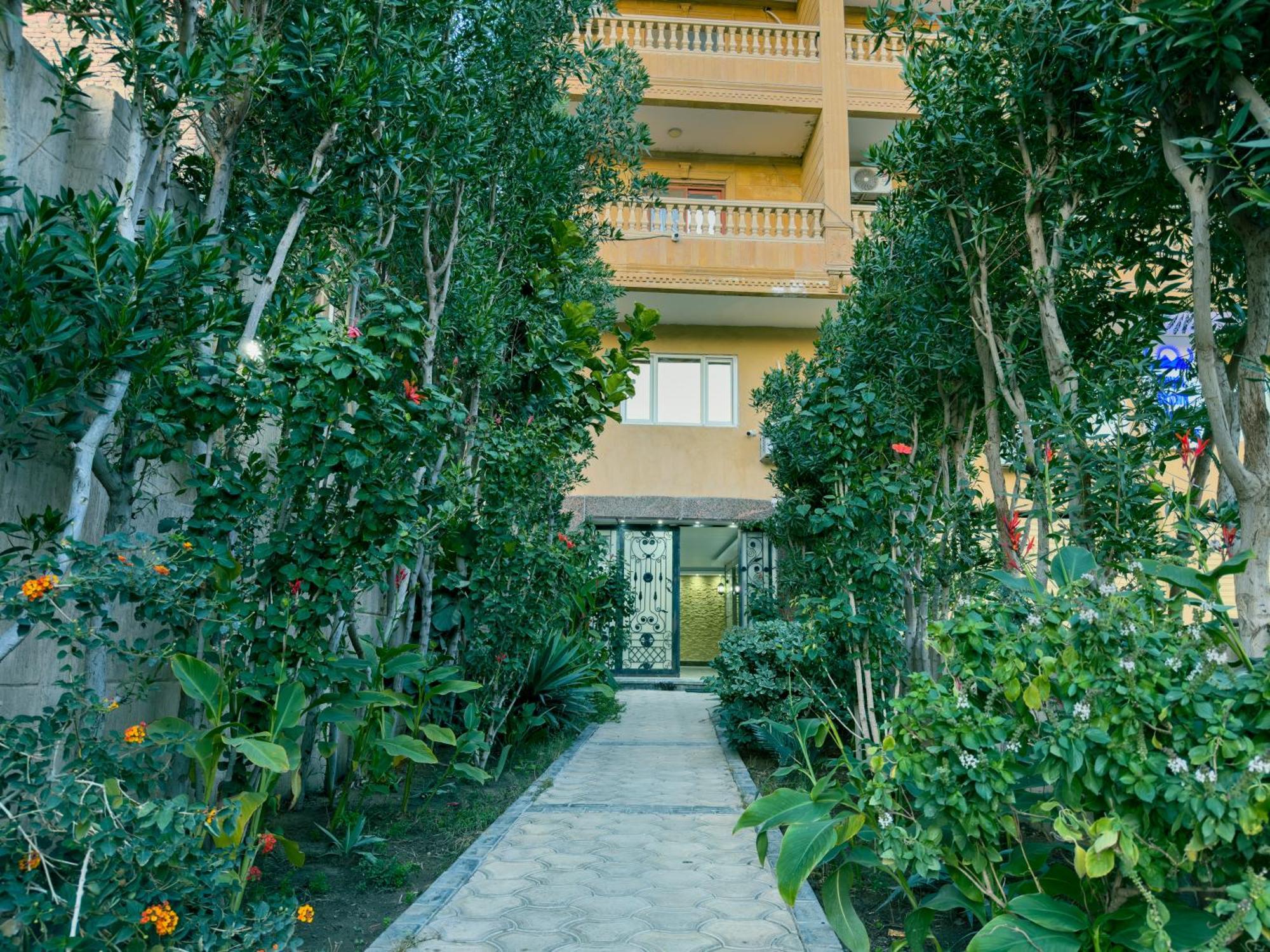 Royal Crown Hotel Giza Pyramids View Kafret el-Gabal Buitenkant foto