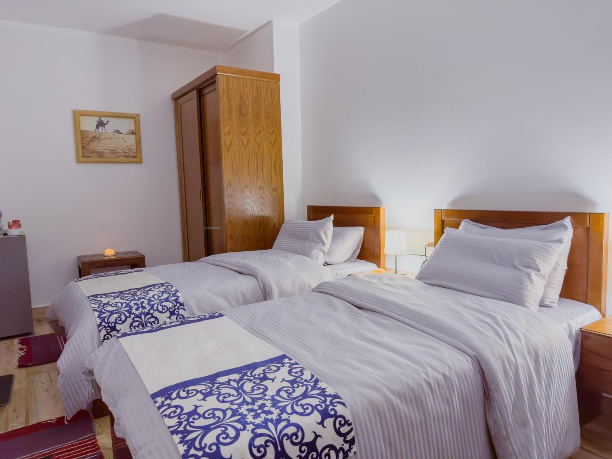 Royal Crown Hotel Giza Pyramids View Kafret el-Gabal Kamer foto